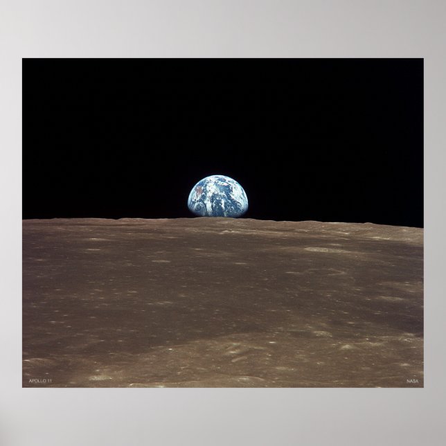 Earthrise - Apollo 11 Poster (Front)