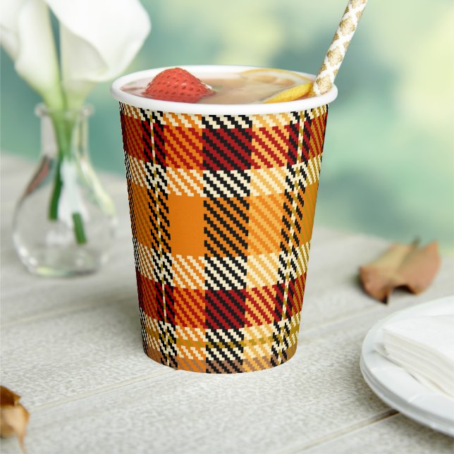 Earthtone Plaid Paper Party Cups (Insitu)