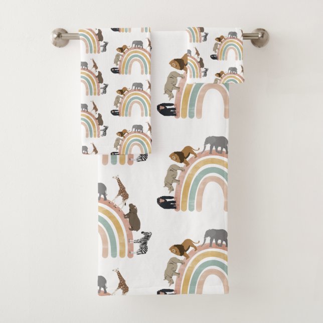 Earthy Colors Rainbow Jungle Animals Pattern  Bath Towel Set (Insitu)