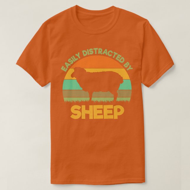 Easily distracted by sheep sheep farmer sheep love T-Shirt (Design Front)