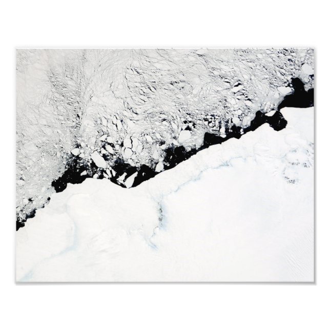East AntarcticaÃ¯Â¿Â½s Prince Olav Coast Photo Print (Front)