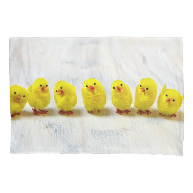 Easter Decoration - chicks in a row Pillow Case (Front)