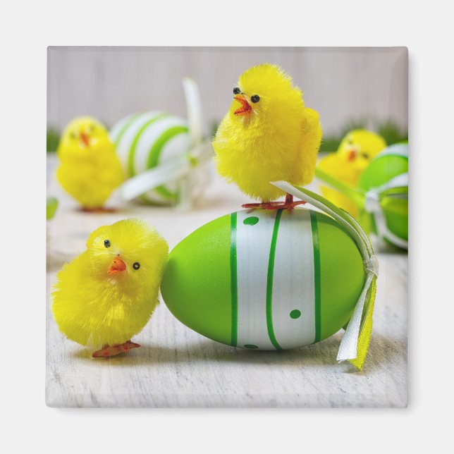 Easter Decoration - Easter egg and chicks Magnet (Front)