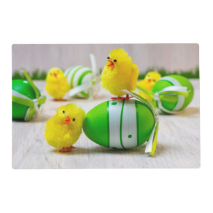 Easter Decoration - Easter egg and chicks Placemat