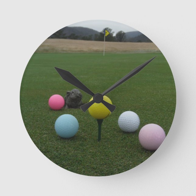 Easter mountain golf course round clock (Front)