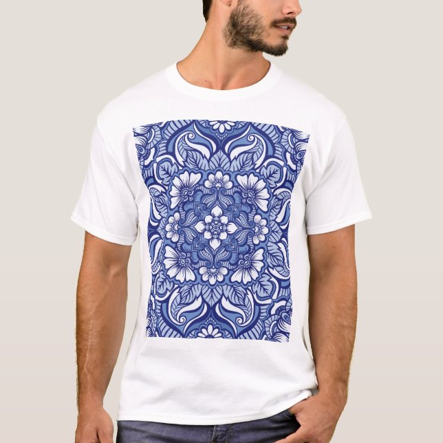 Eastern Ethnic Henna Seamless Pattern T-Shirt (Front)