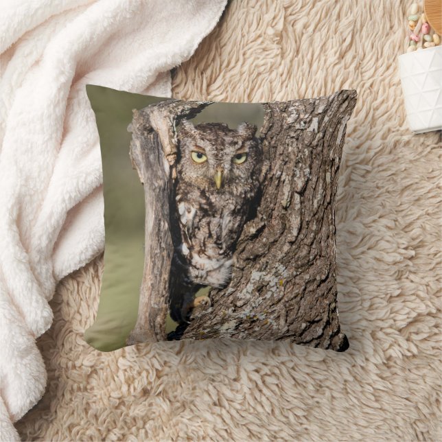 Eastern Screech Owl Throw Pillow (Blanket)