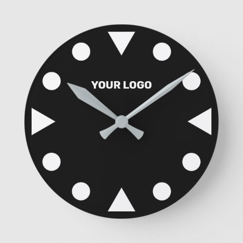 Easy to read small simple dial face wall clock