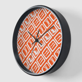Eat Sleep Hunt Clock