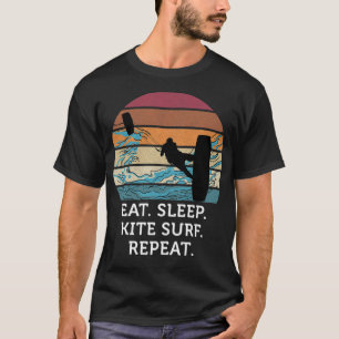Eat Sleep Kitesurf Repeat Retro Vintage Sunset Bea T-Shirt