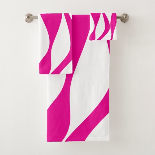 Ebb and Flow 4 in Magenta and White Bath Towel Set