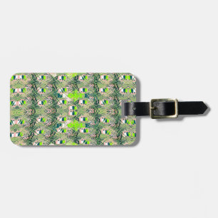 Eco Africa Motif – Nature-Inspired African Art Luggage Tag