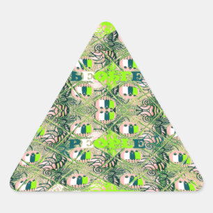 Eco Africa Motif – Nature-Inspired African Art Triangle Sticker