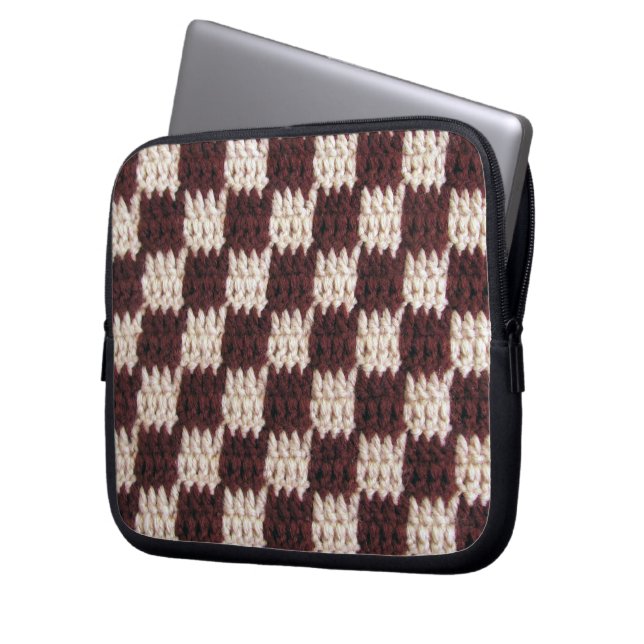 Ecru Checker Artisan Crochet Print Electronics Bag (Front Left)