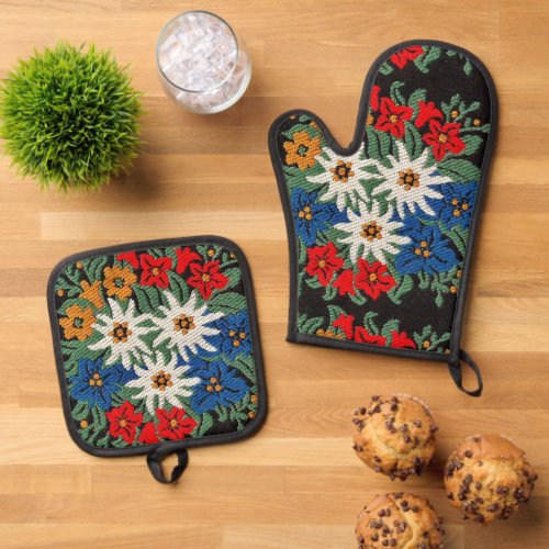 Edelweiss Swiss Alpine Flower  Oven Mitt  Pot Holder Set