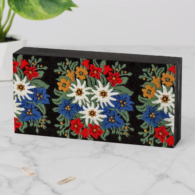 Edelweiss Swiss Alpine Flower Wooden Box Sign (In Situ Horizontal)