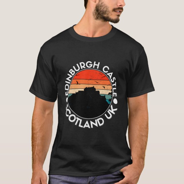Edinburgh Castle Scotland Retro Sunset Souvenir Pu T-Shirt (Front)