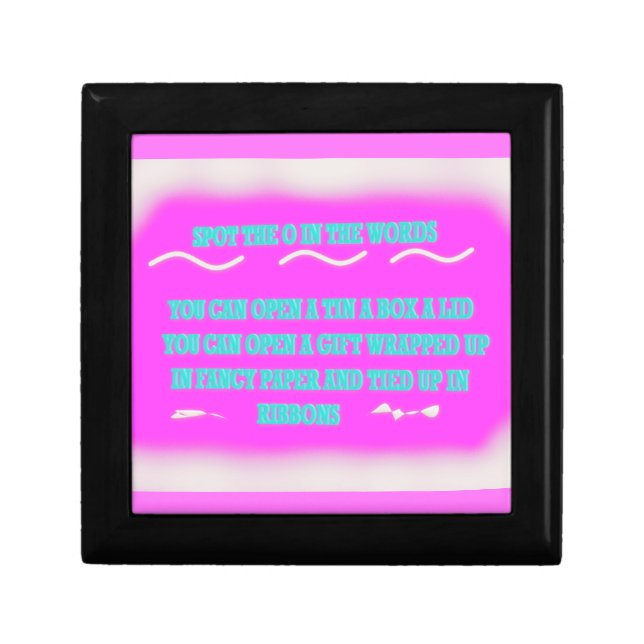 EDUCATION WORDS DESIGN PINK GIFT BOX (Front)