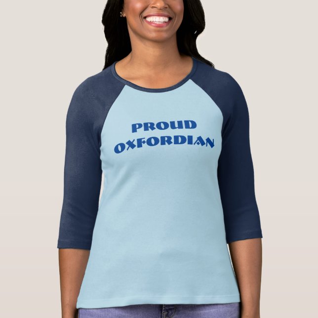 Edward de Vere t-shirt. Shakespeare? Who's that? T-Shirt (Front)