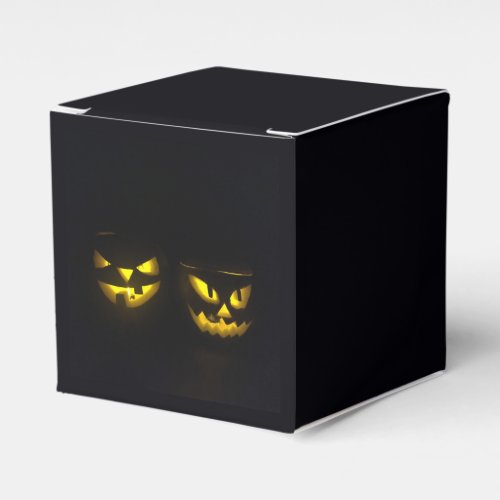 Eerie night time yellow glow pumpkin face Hallowee Favor Boxes