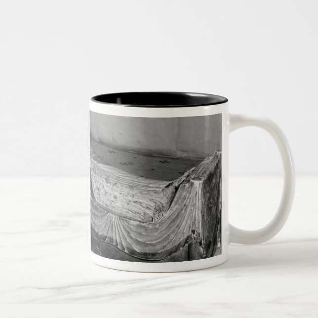 Effigy of Eleanor of Aquitaine Two-Tone Coffee Mug (Right)