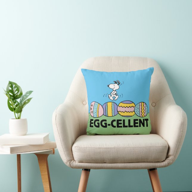 Egg-cellent Snoopy Easter Throw Pillow (Chair)