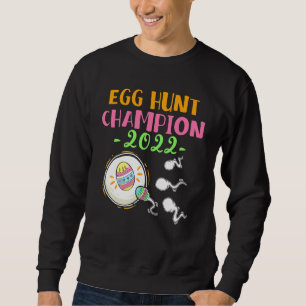 Egg Hunt Champion Mom Dad Easter Pregnancy Announc Sweatshirt