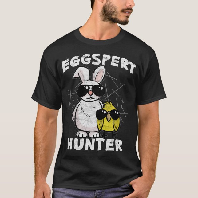 Eggspert Hunter T-Shirt (Front)
