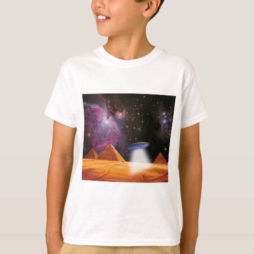 Egyptian Pyramids Giza Meets Space and UFO T_Shirt