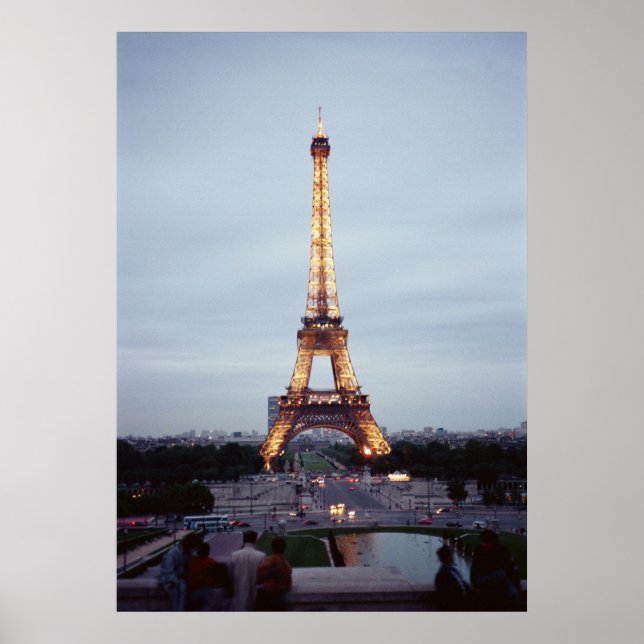 Eiffel Tower at Dusk Poster (Front)