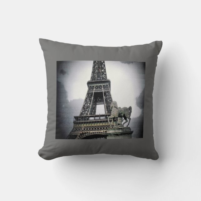 Eiffel tower- Design 1 Throw Pillow (Front)