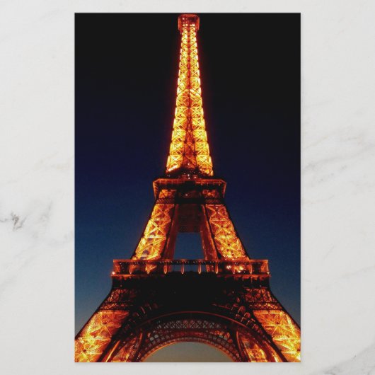 Eiffel tower in Paris (Front)