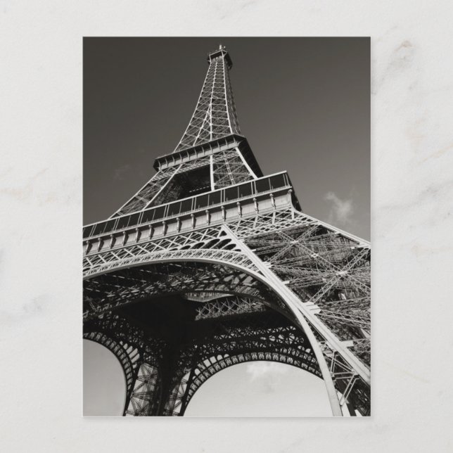 eiffel tower in paris postcard (Front)