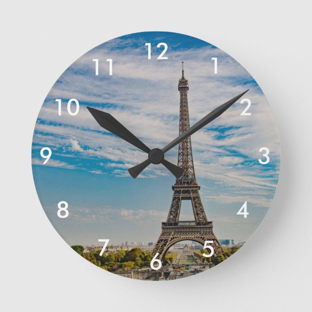 Eiffel Tower in Paris Round Clock (Front)
