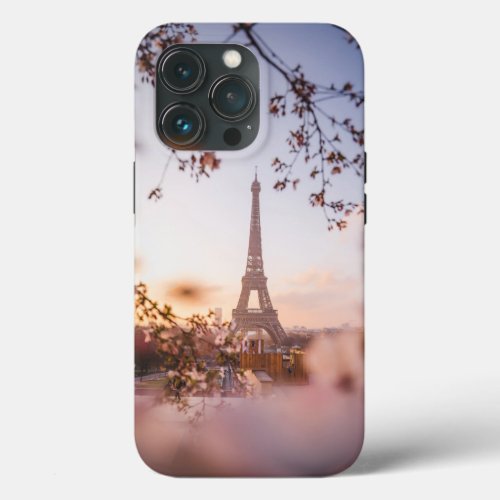 eiffel tower iphone case