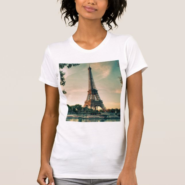 Eiffel tower throw pillow T-Shirt (Front)