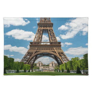Eiffel Tower View from Champ de Mars Public Park Cloth Placemat