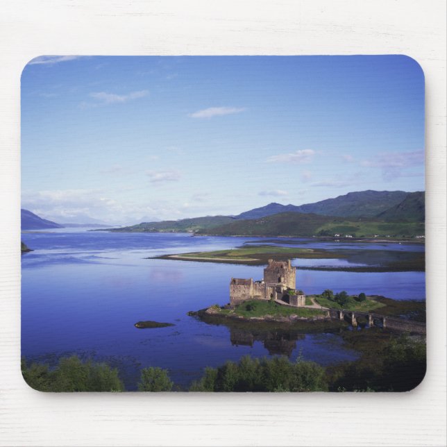 Eilean Donan Castle, Dornie, Highlands, Mouse Pad (Front)