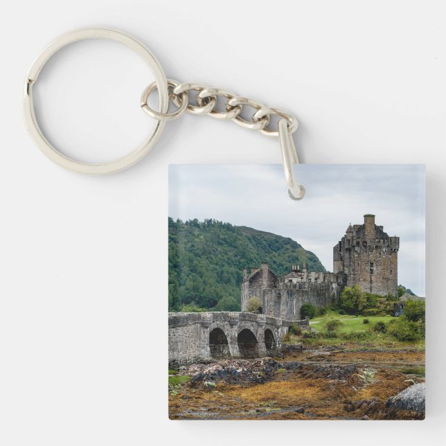 Eilean Donan Castle, Loch Duich - Scotland, UK Keychain (Front)