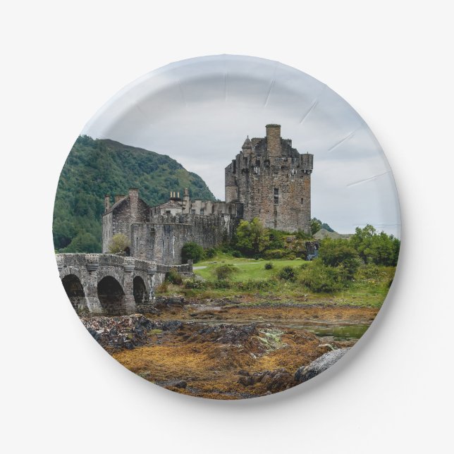 Eilean Donan Castle, Loch Duich - Scotland, UK Paper Plates (Front)