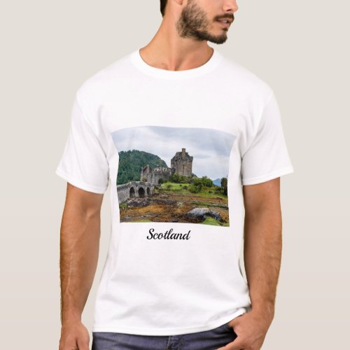 Eilean Donan Castle Loch Duich _ Scotland UK T_Shirt