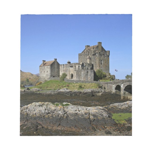 Eilean Donan Castle, Scotland. The famous Eilean 2 Notepad (Front)