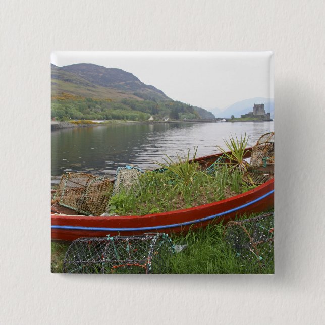 Eilean Donan Castle, Scotland. The famous Eilean 4 Pinback Button (Front)