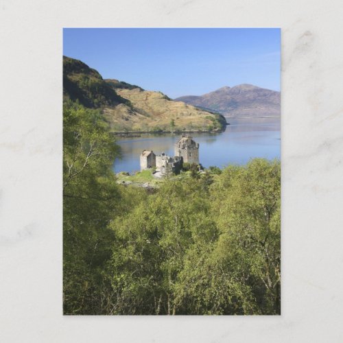 Eilean Donan Castle Scotland The famous Eilean Postcard