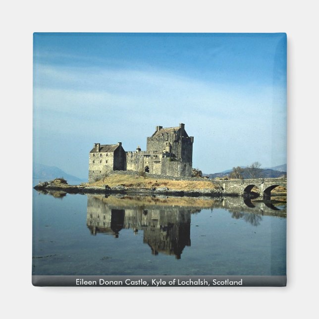 Eileen Donan Castle, Kyle of Lochalsh, Scotland Magnet (Front)
