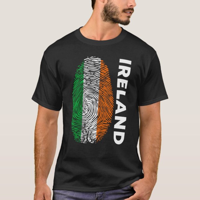 Eire Fingerprint St Patrick's Day Irish Flag Irela T-Shirt (Front)