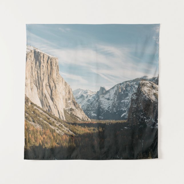EL CAPITAN, YOSEMITE AT DAYTIME TAPESTRY (Front)
