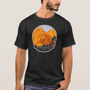  El Malpais National Monument New Mexico Vintage T-Shirt