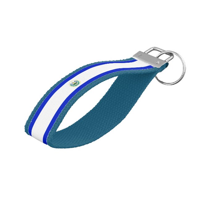 El Salvador flag Wrist Keychain (Angled Up)