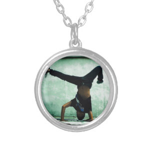 Elbow freeze cool design silver plated necklace